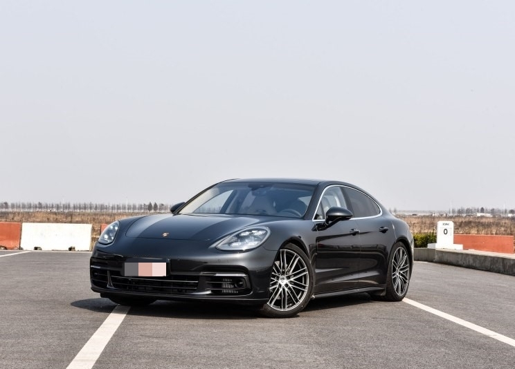 保时捷宣布召回728辆Panamera